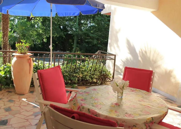 Tominovic Apartment *