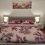 Tominovic Apartamento